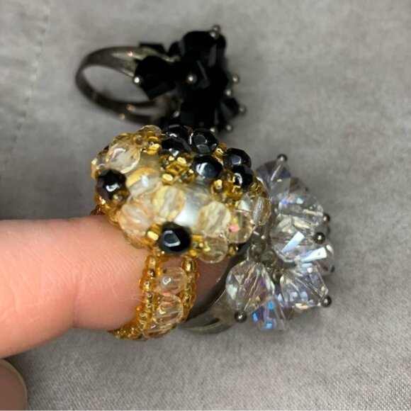 Cluster bead statement rings - Picture 5 of 9